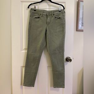 Universal Thread Green Mid-rise Skinny Pants